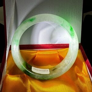 56mm(Grade A)Myanmar Natural Grade A Green Jadeite Jade Bangle+Certificate